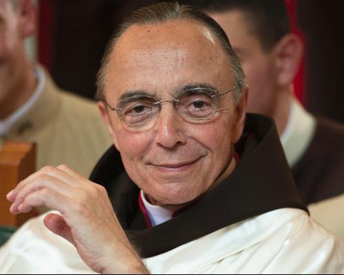 Qual o intuito do Sr. Andrea Tornielli ao atacar os Arautos do Evangelho? Criar um cisma na Igreja?
