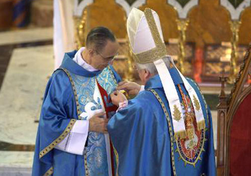 Fundador dos Arautos do Evangelho é condecorado pelo Papa Bento XVI