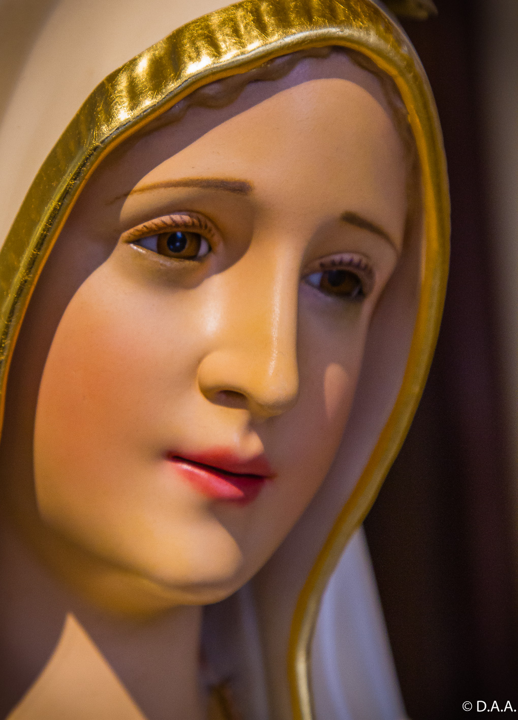 Nossa Senhora chorou na casa dos Arautos do Evangelho Nossa Senhora chorou na casa dos Arautos do Evangelho
