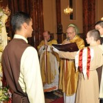 AER_2924 Mons. Lino reza a Consagração a Nossa Senhora, após a coroação da imagem