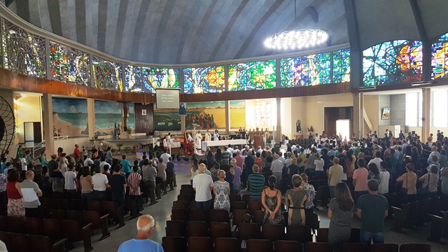 Festa da Divina Misericórdia na Catedral de Joinville