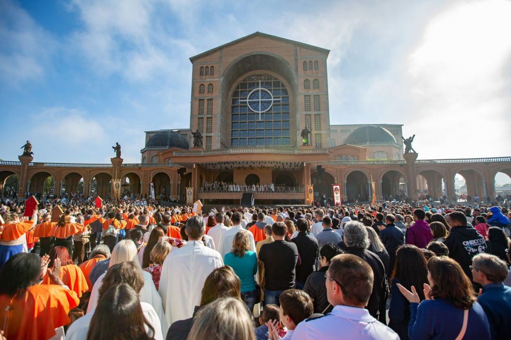 Peregrinação ao Santuário de Aparecida