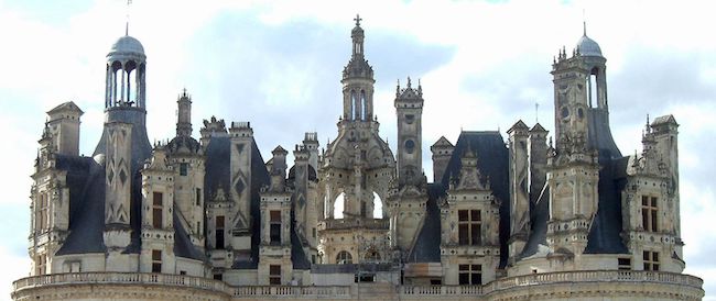 Torres e cúpula