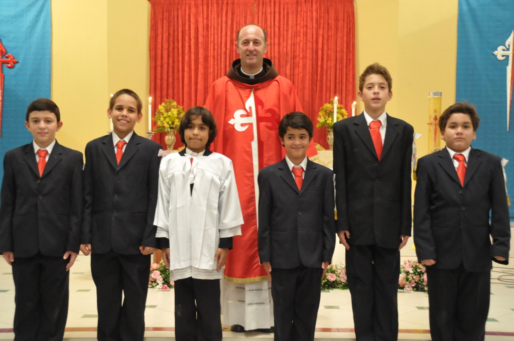 Batismo e Primeiras Comunhões na sede dos Arautos do Evangelho em Recife