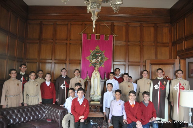 Sala na casa-mãe dos Arautos do Evangelho