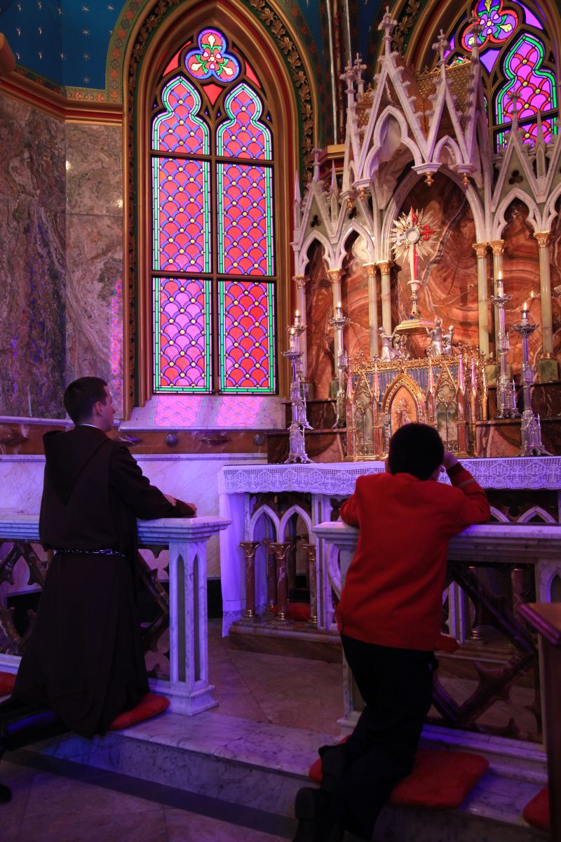 Adoração Perpétua na Basílica de Nossa Senhora do Rosário