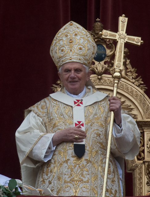 Easter Sunday Mass at St Peter square - Vatican City - Vatican - Papa Bento XVI