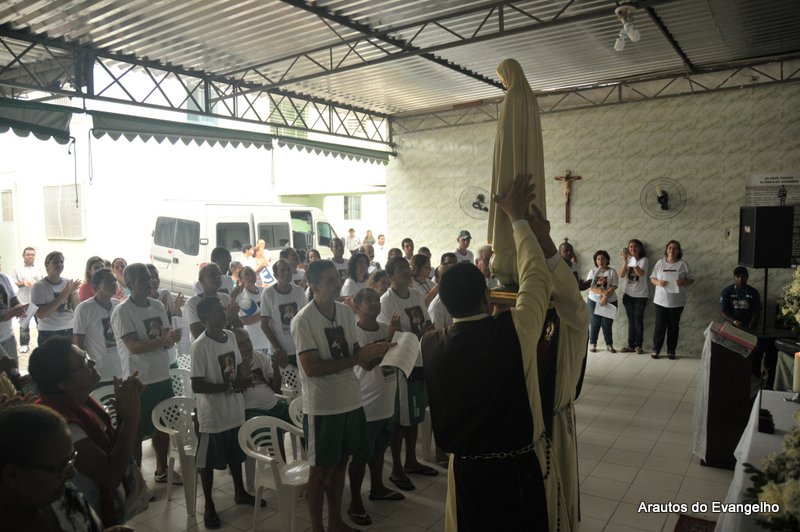 Visita da imagem peregrina do Imaculado Coração de Maria ao Hospital APAMI - Vitória de Santo Antão