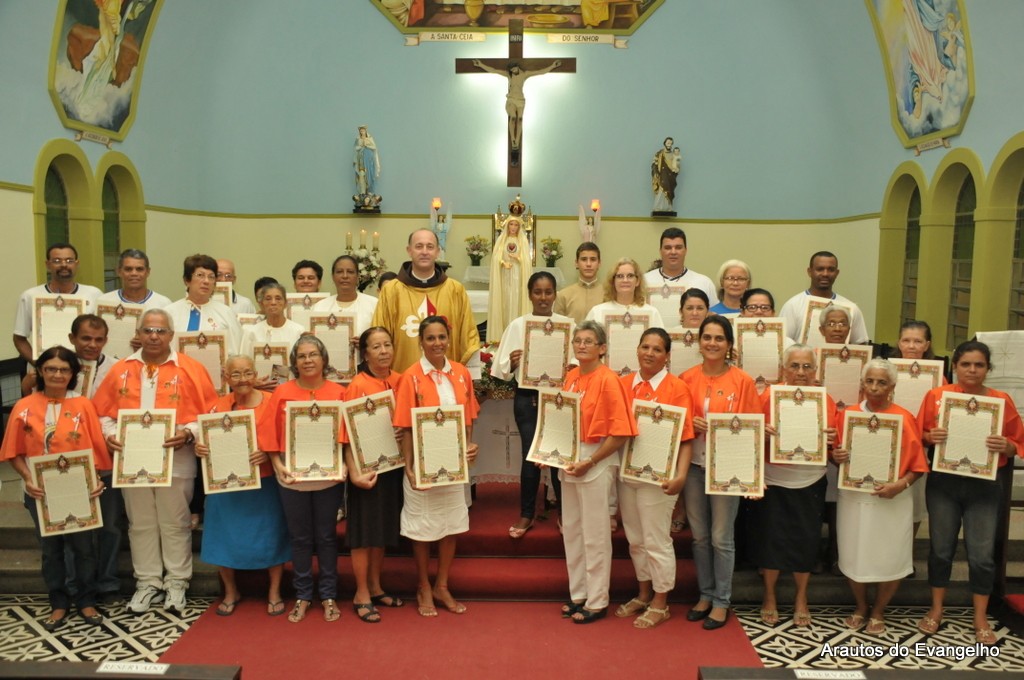 Consagração a Nossa Senhora - Paróquia Nossa Senhora da Conceição - Moreno