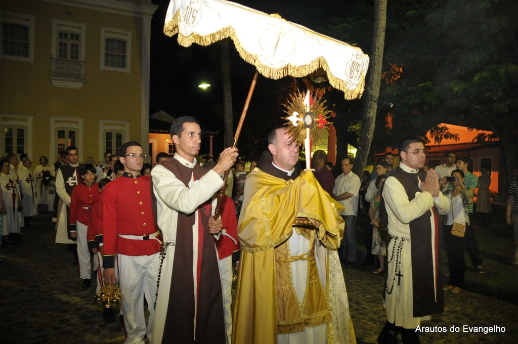 Procissão de Corpus Christi - Arautos do Evangelho Recife