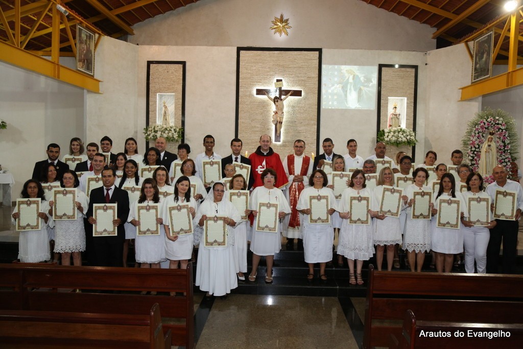 Consagração a Nossa Senhora - Paróquia Menino Jesus de Praga - Maceió