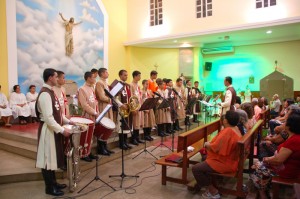 Cantata Natalina dos Arautos na Paróquia Virgem Maria - Cariacica